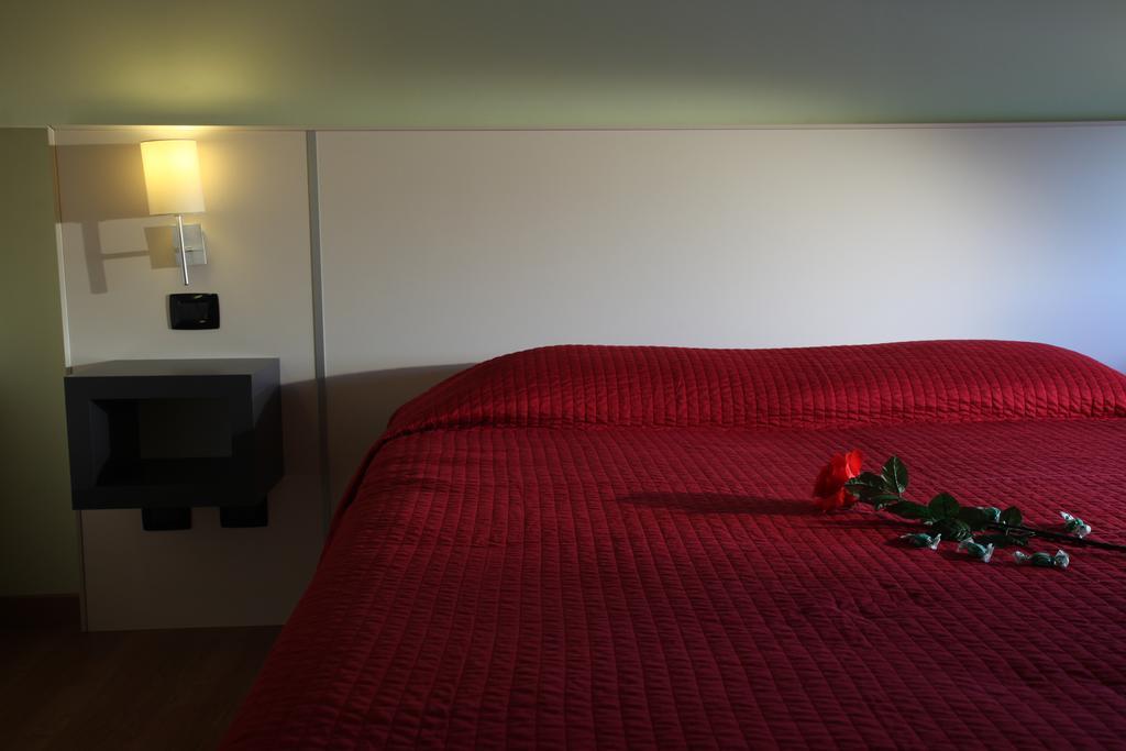 Hotel Motel Giglio Viadana المظهر الخارجي الصورة