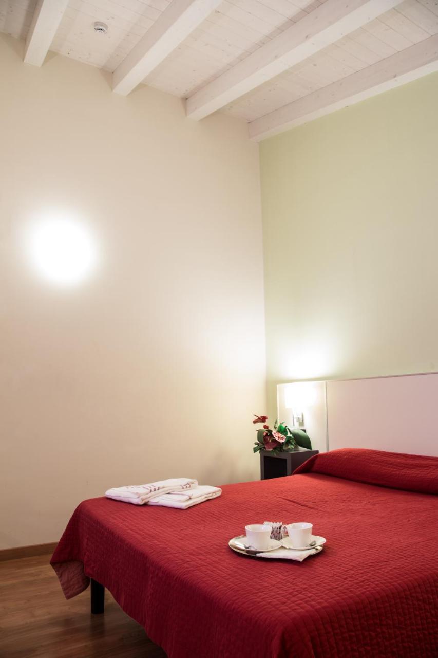 Hotel Motel Giglio Viadana المظهر الخارجي الصورة